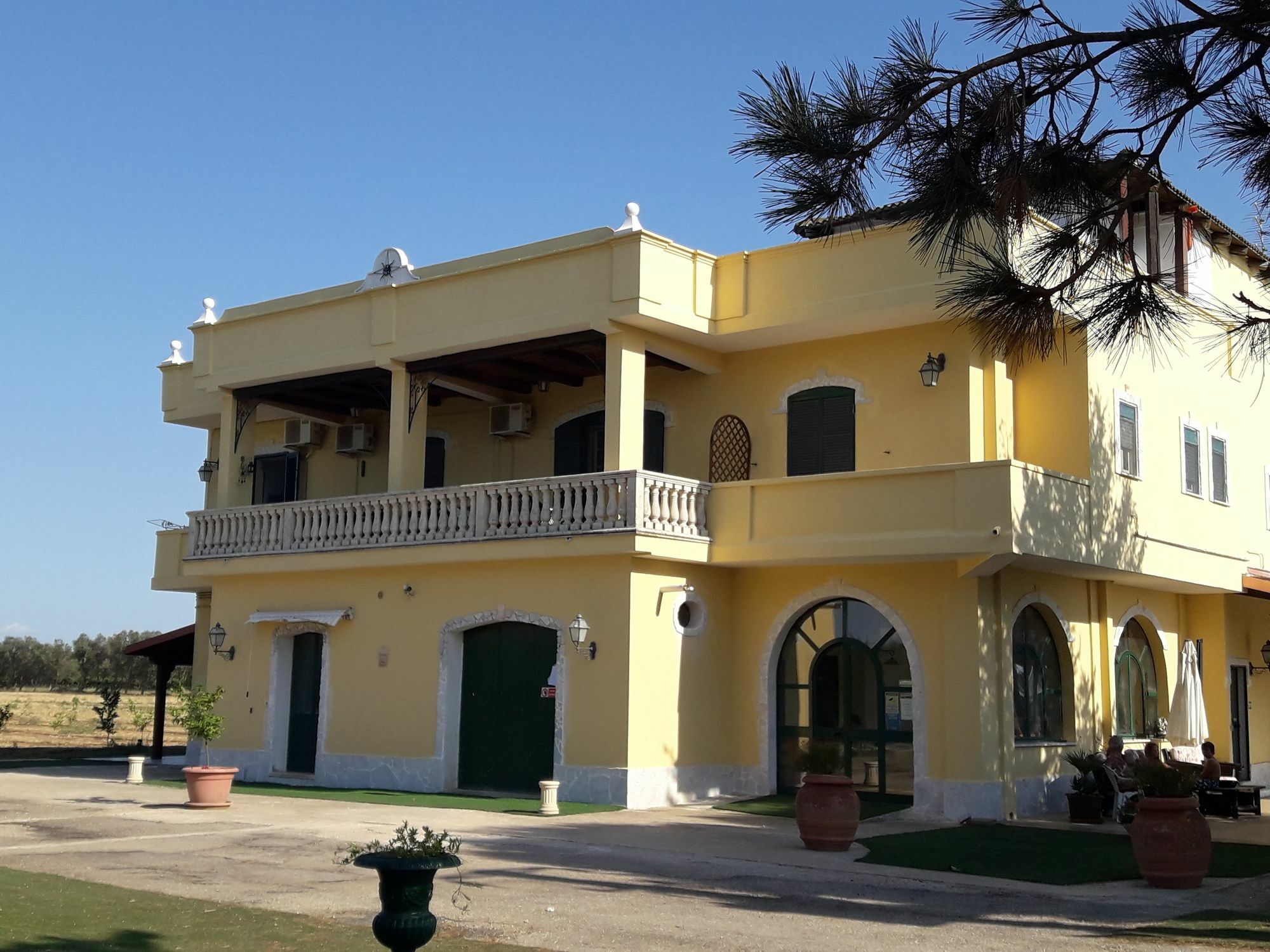 Agriturismo L' Annunziata Lizzano (Apulia) Exterior foto